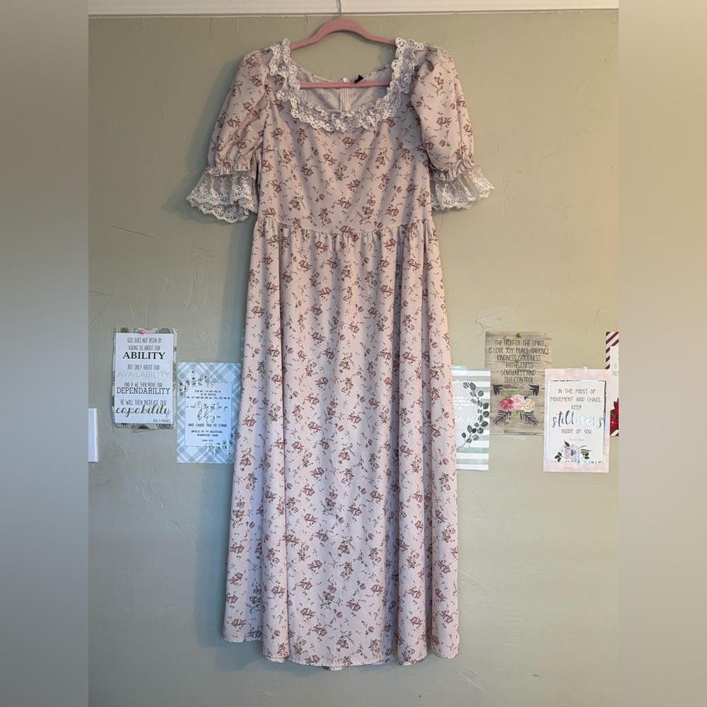SHEIN Pink Floral Midi Dress with Puff Sleeves